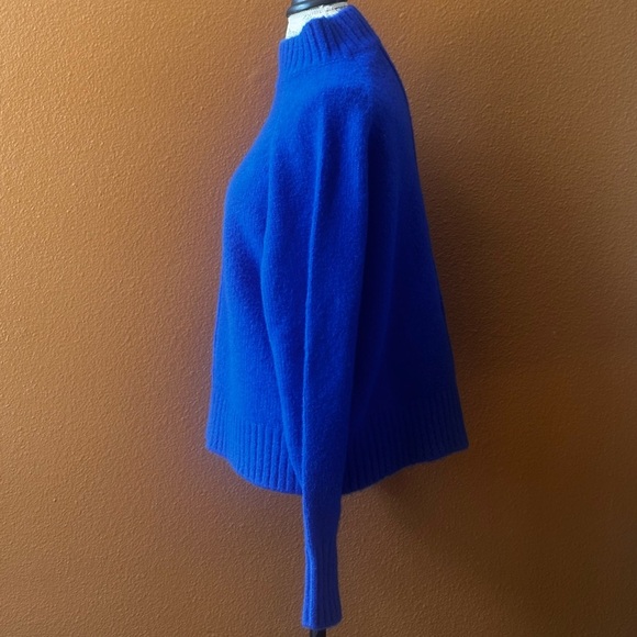 Karen Kane Women's Blue Mock Turtleneck Knit Sweater Medium Excellent Condition! - Picture 5 of 7